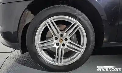 Porsche Macan 2019 2.0 гидро в Москве № 197477, миниатюра 4