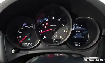 Porsche Macan 2019 2.0 гидро в Москве № 197477, миниатюра 7