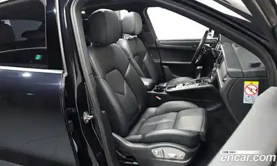 Porsche Macan 2019 2.0 гидро в Москве № 197477, миниатюра 9