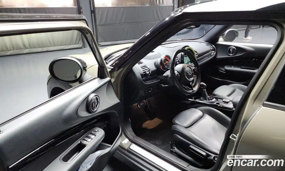 Mini Clubman 2018 1.5 гидро в Москве № 198512, фото 10