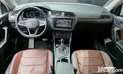 Volkswagen Tiguan 2023 2.0 гидро в Москве № 198928, миниатюра 7