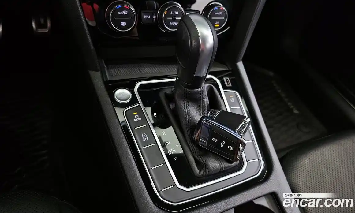 Volkswagen Arteon 2020 2.0 гидро в Москве № 199141, фото 9