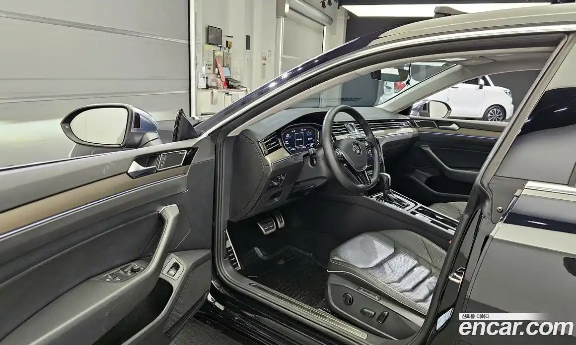 Volkswagen Arteon 2020 2.0 гидро в Москве № 199141, фото 10