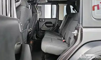Jeep Wrangler 2024 2.0 гидро в Москве № 199429, миниатюра 12