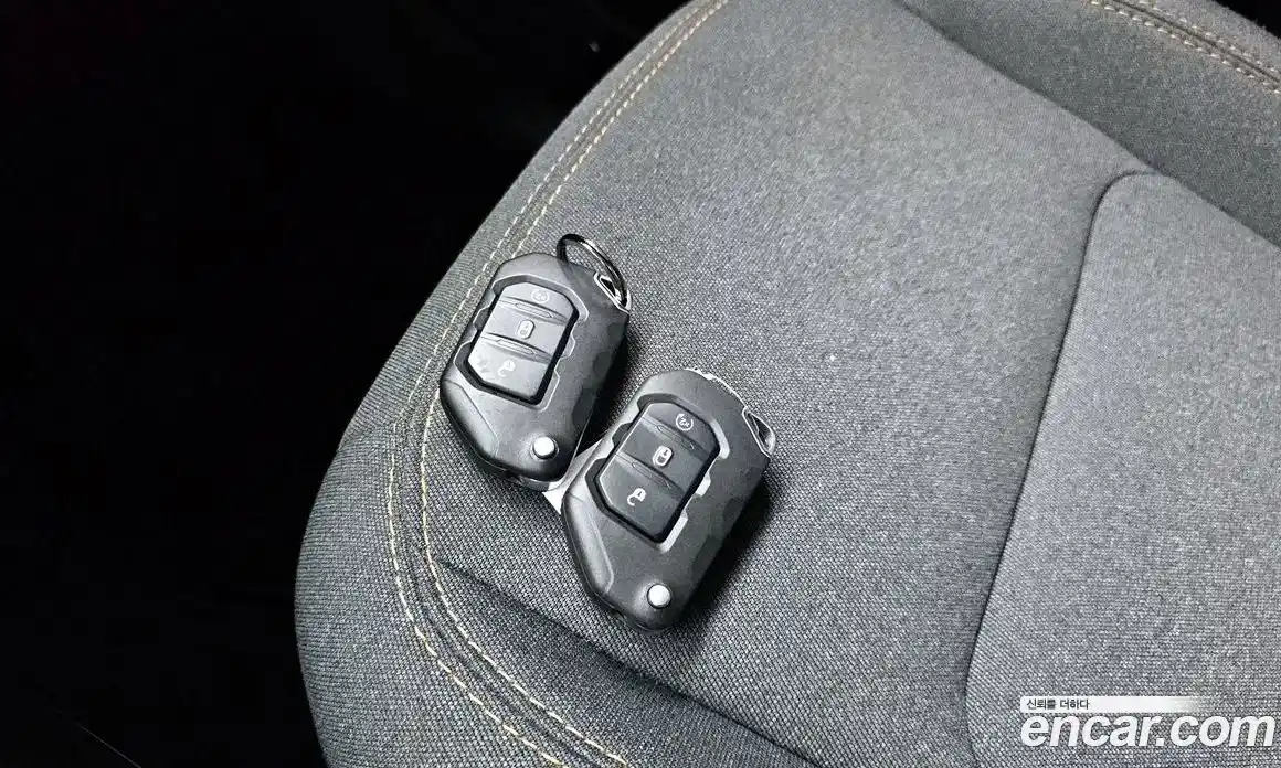 Jeep Wrangler 2024 2.0 гидро в Москве № 199429, фото 17