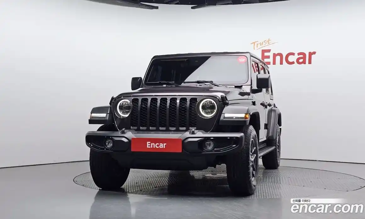 Jeep Wrangler 2024 2.0 гидро в Москве № 199429, фото 3