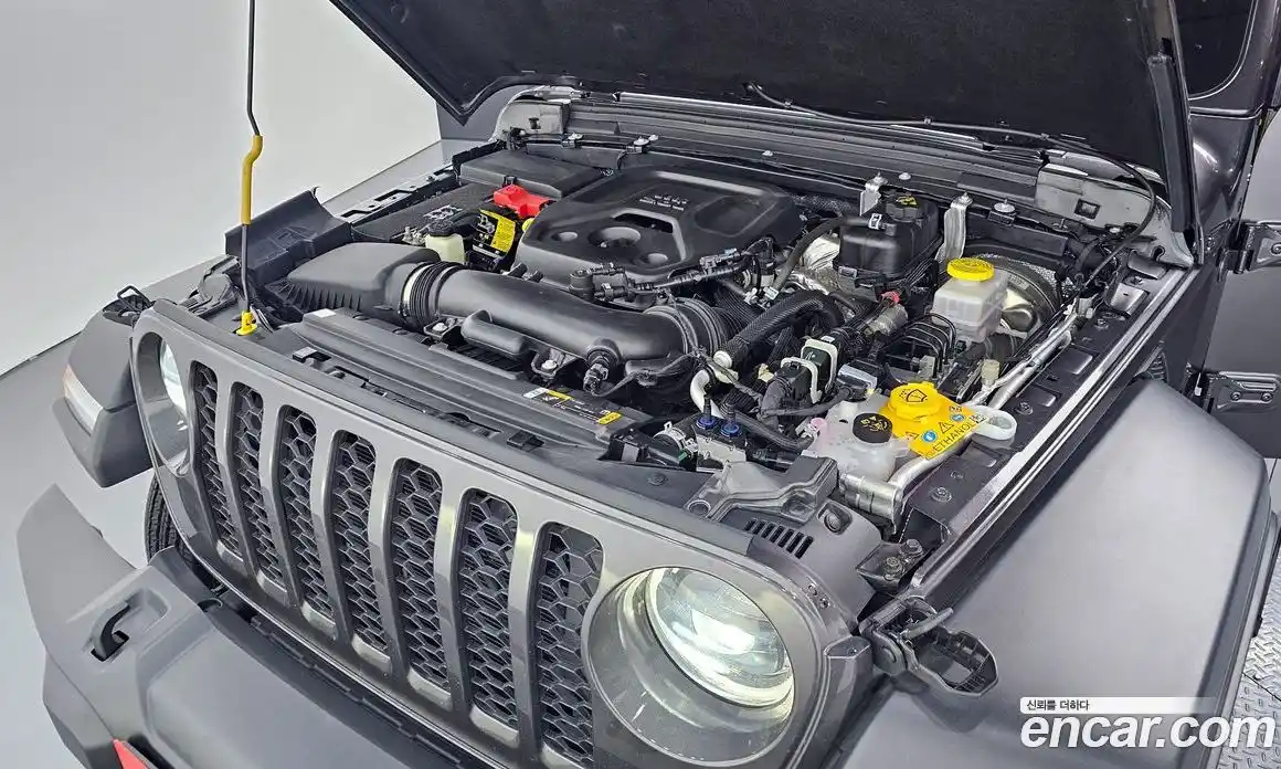 Jeep Wrangler 2024 2.0 гидро в Москве № 199429, фото 6