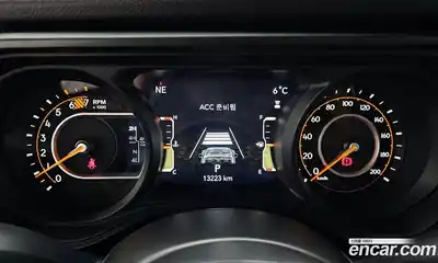 Jeep Wrangler 2024 2.0 гидро в Москве № 199429, миниатюра 8