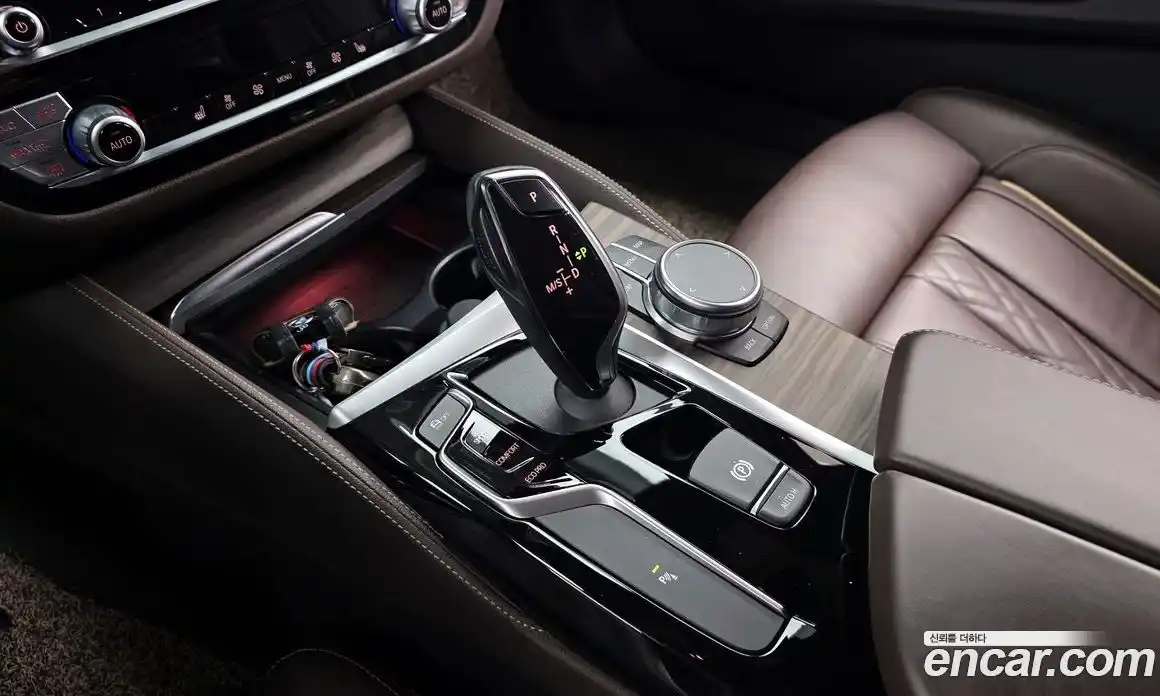 BMW 5-Series 2020 2.0 гидро в Москве, фото 9