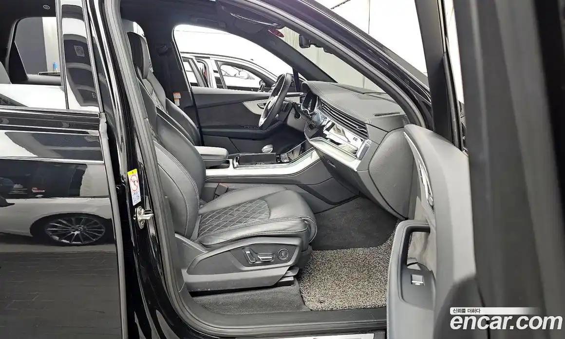 Audi Q7 2022 3.0 гидро в Москве № 212313, фото 11