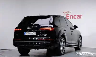 Audi Q7 2022 3.0 гидро в Москве № 212313, миниатюра 2