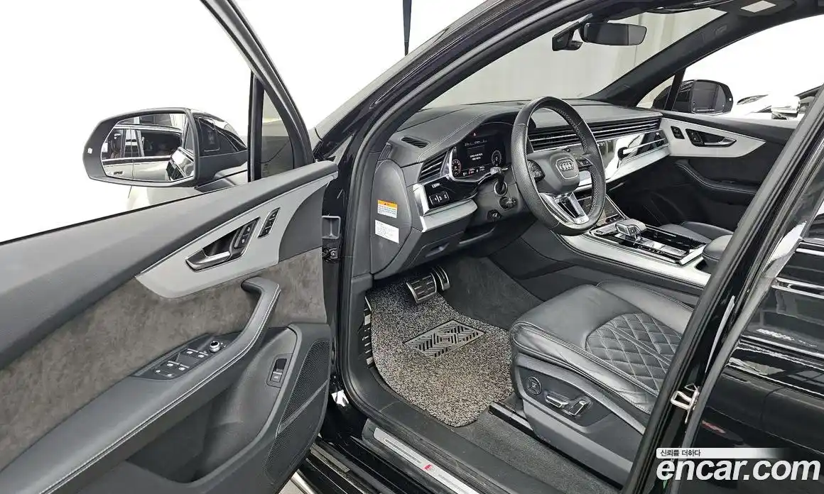 Audi Q7 2022 3.0 гидро в Москве № 212313, фото 10