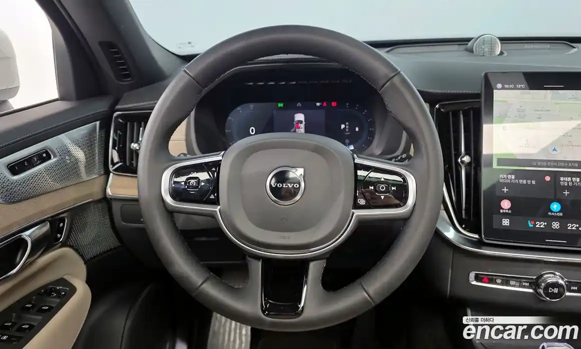 Volvo XC90 2025 2.0 гидро в Москве № 212775, фото 13