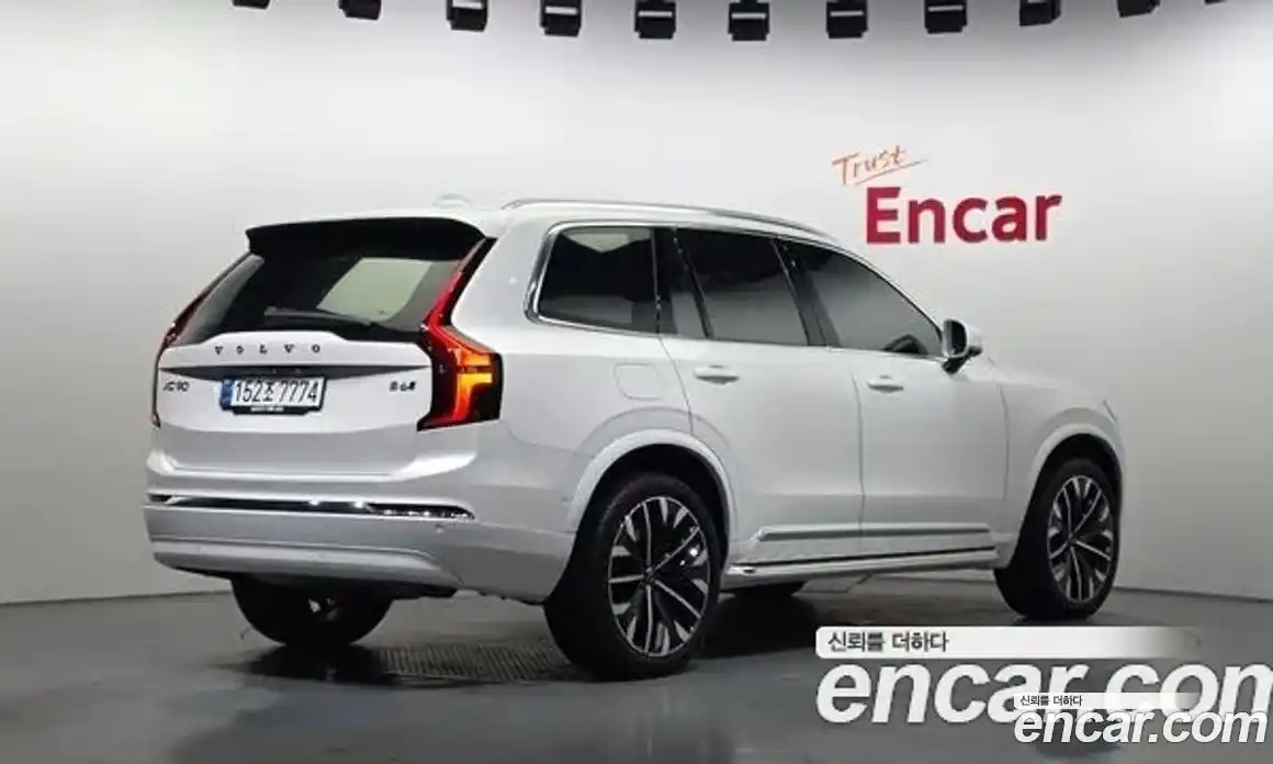 Volvo XC90 2025 2.0 гидро в Москве № 212775, фото 4