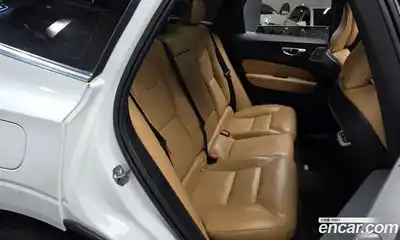 Volvo XC60 2021 2.0 гидро в Москве № 212800, миниатюра 11
