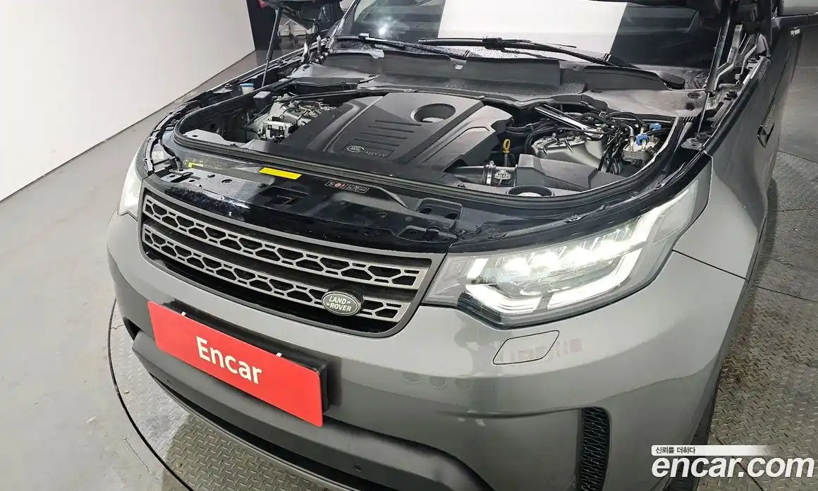 Land Rover Discovery 2018 2.0 гидро в Москве № 213816, фото 6