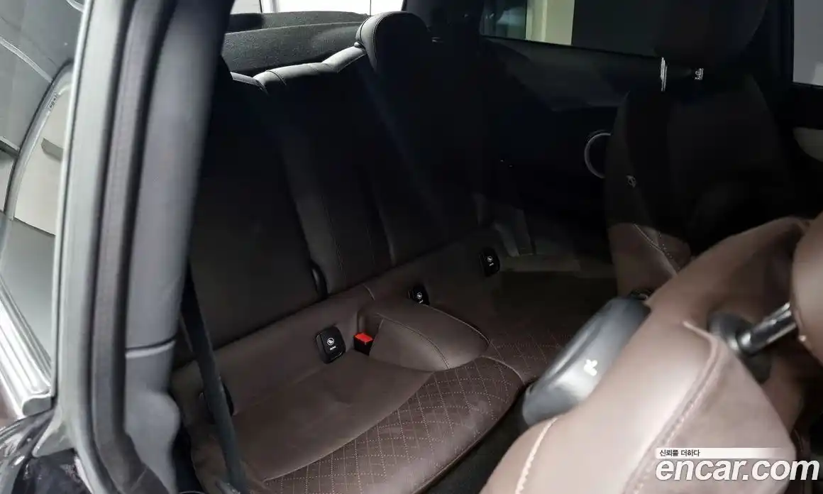 Mini Cooper 2015 1.5 гидро в Москве № 224815, фото 12