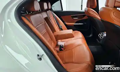 Mercedes-Benz C-Class 2022 2.0 гидро в Москве № 229403, миниатюра 12