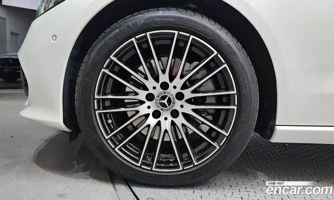 Mercedes-Benz C-Class 2022 2.0 гидро в Москве № 229403, фото 5