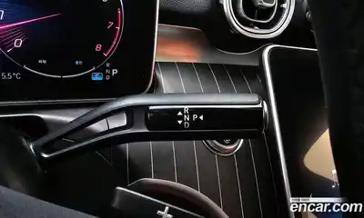 Mercedes-Benz C-Class 2022 2.0 гидро в Москве № 229403, миниатюра 9