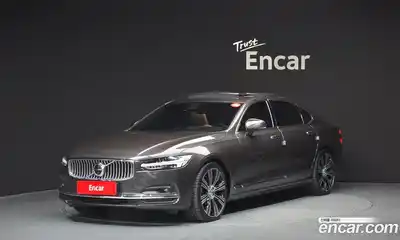 Volvo S90, 2023