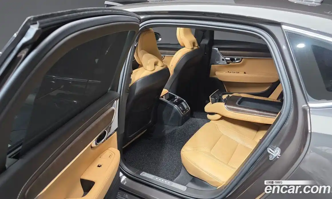 Volvo S90 2023 2.0 гидро в Москве № 230430, фото 11