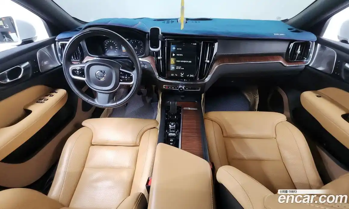 Volvo V60 2020 2.0 гидро в Москве № 230615, фото 7
