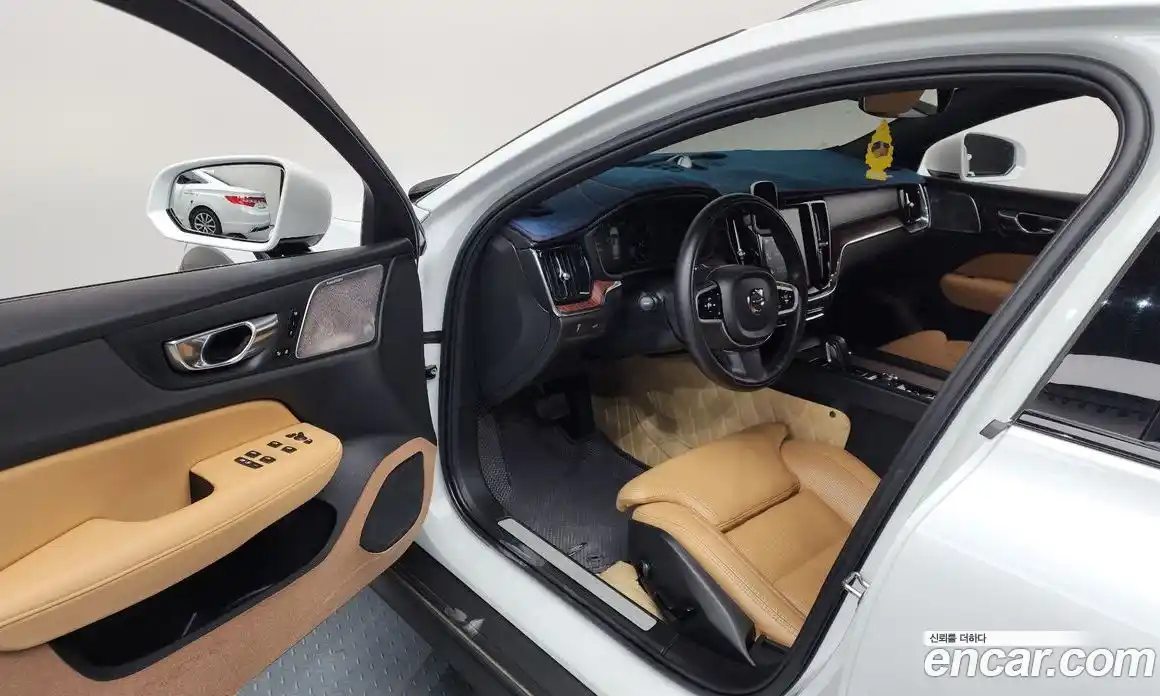 Volvo V60 2020 2.0 гидро в Москве № 230615, фото 10