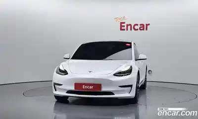 Tesla Model 3 2022 0.2 гидро в Москве № 231894, миниатюра 3