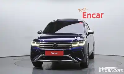 Volkswagen Tiguan 2023 2.0 гидро в Москве № 232078, миниатюра 3