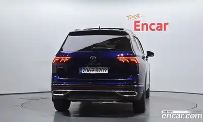 Volkswagen Tiguan 2023 2.0 гидро в Москве № 232078, миниатюра 4