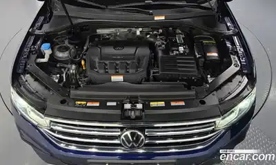 Volkswagen Tiguan 2023 2.0 гидро в Москве № 232078, миниатюра 6