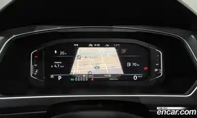 Volkswagen Tiguan 2023 2.0 гидро в Москве № 232078, миниатюра 8
