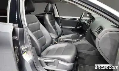 Volkswagen Jetta 2015 2.0 гидро в Москве № 232211, миниатюра 11
