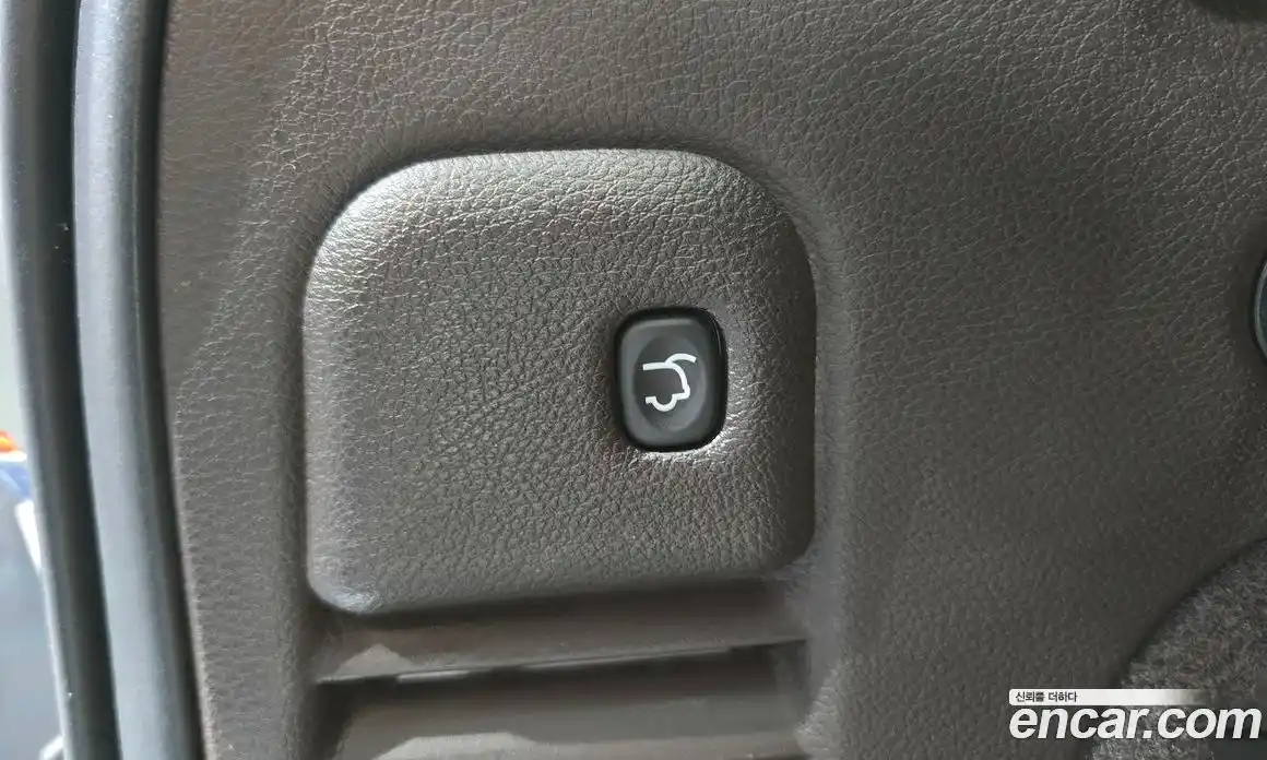 Jeep Cherokee 2015 3.0 гидро в Москве № 232734, фото 20