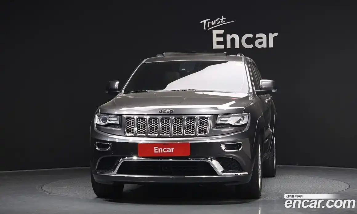 Jeep Cherokee 2015 3.0 гидро в Москве № 232734, фото 3