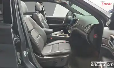 Jeep Cherokee 2015 3.0 гидро в Москве № 232734, миниатюра 10