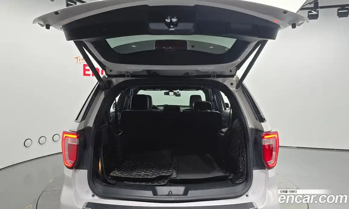 Ford Explorer 2018 2.3 гидро в Москве № 233305, фото 20