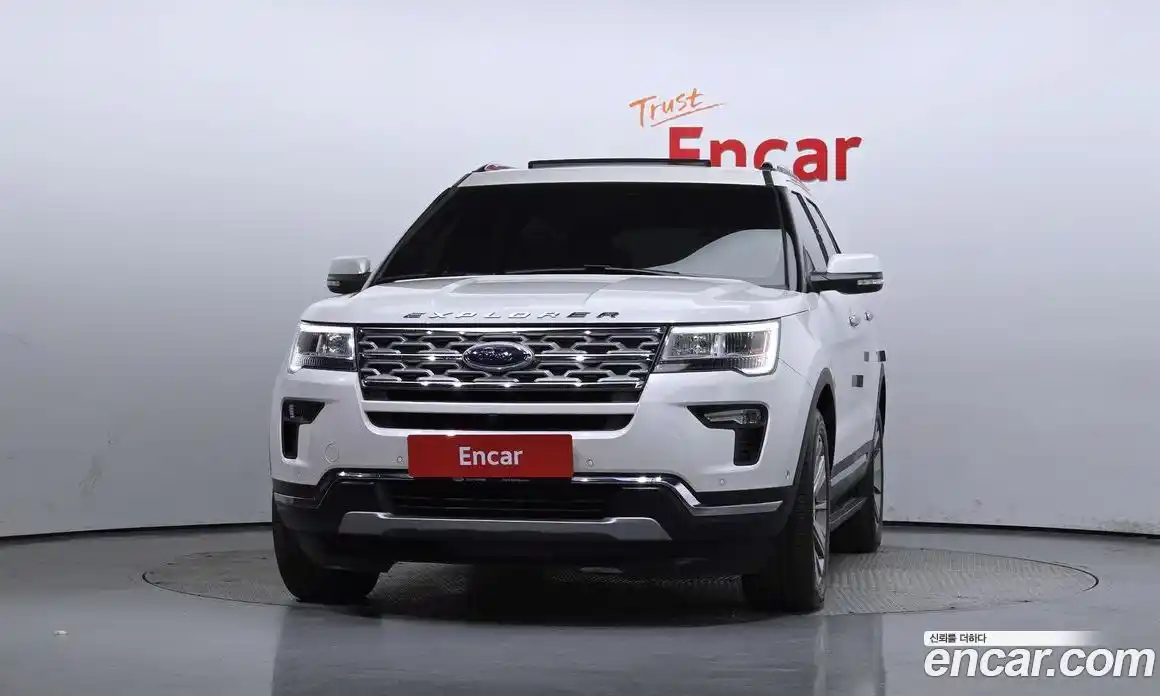 Ford Explorer 2018 2.3 гидро в Москве № 233305, фото 3