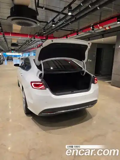 Chrysler 200 2015 2.4 гидро в Москве № 255736, миниатюра 7