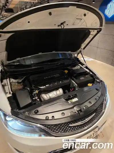 Chrysler 200 2015 2.4 гидро в Москве № 255736, миниатюра 8