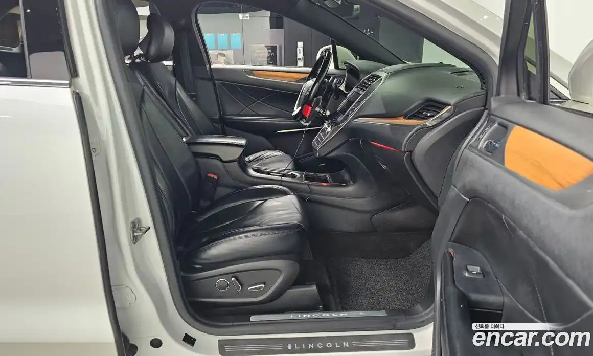 Lincoln MKC 2014 2.0 гидро в Москве № 255815, фото 11