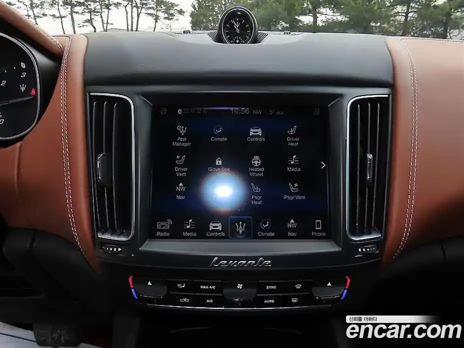 Maserati Levante 2018 3.0 гидро в Москве № 256019, фото 12