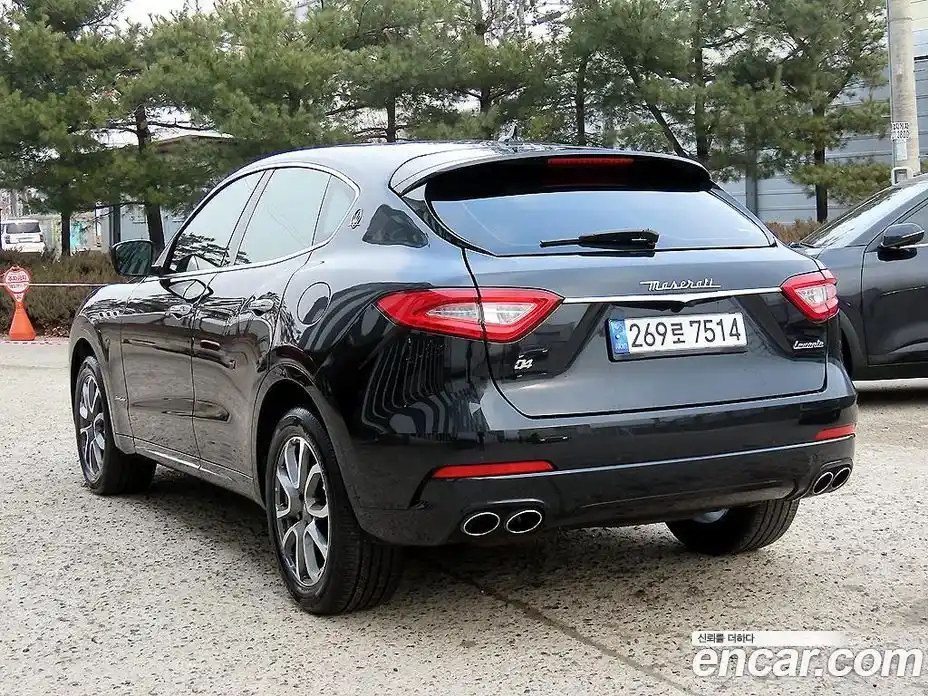 Maserati Levante 2018 3.0 гидро в Москве № 256019, фото 3