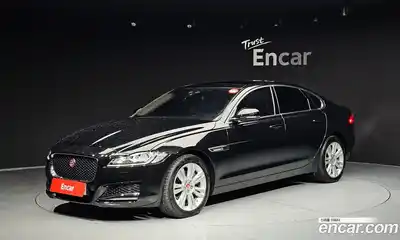 Jaguar XF, 2018