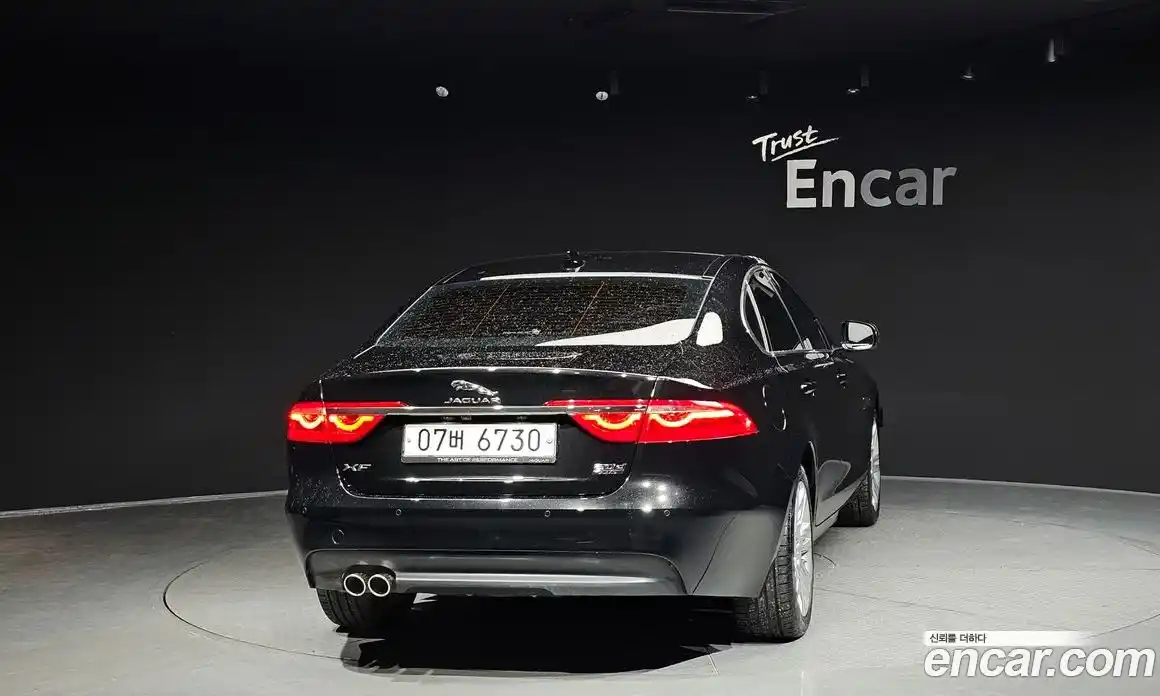 Jaguar XF 2018 2.0 гидро в Москве № 256068, фото 4