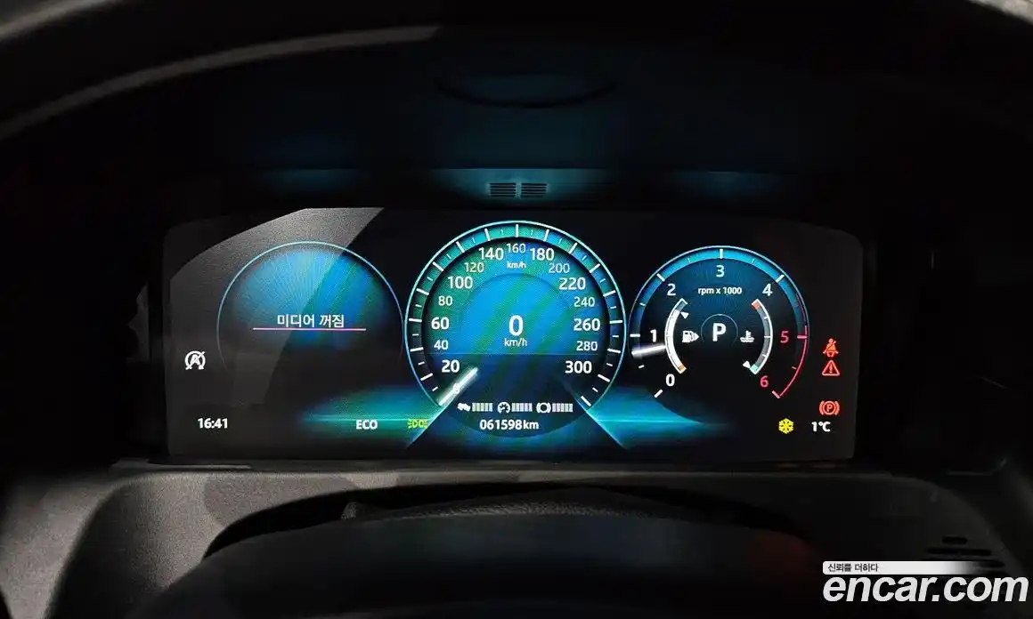 Jaguar XF 2018 2.0 гидро в Москве № 256068, фото 8