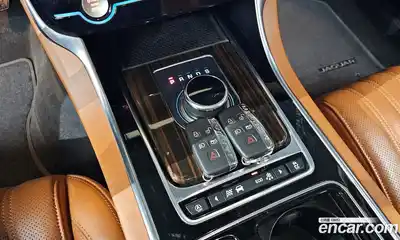 Jaguar XF 2018 2.0 гидро в Москве № 256068, миниатюра 9