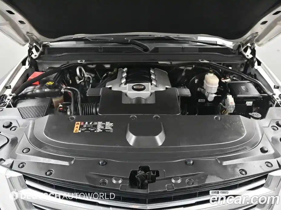 Cadillac Escalade 2019 6.2 гидро в Москве № 256533, фото 6