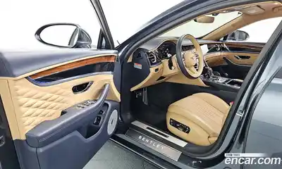 Bentley Flying Spur 2021 4.0 гидро в Москве № 256624, миниатюра 10